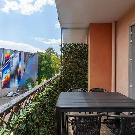 Centre Et Type 3 Terrasse *